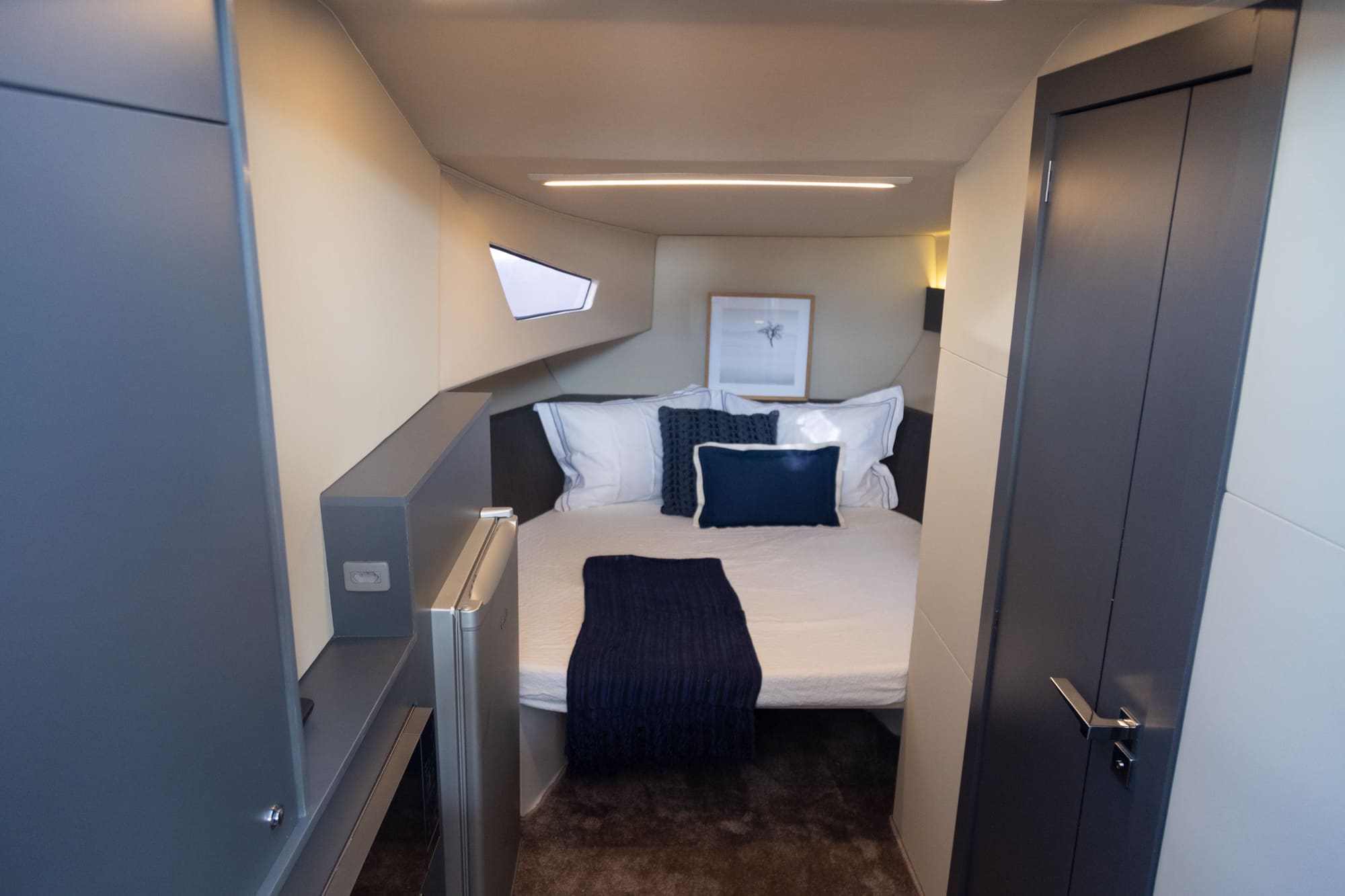 Solara 380 Bowrider: ambientes focados no day use 